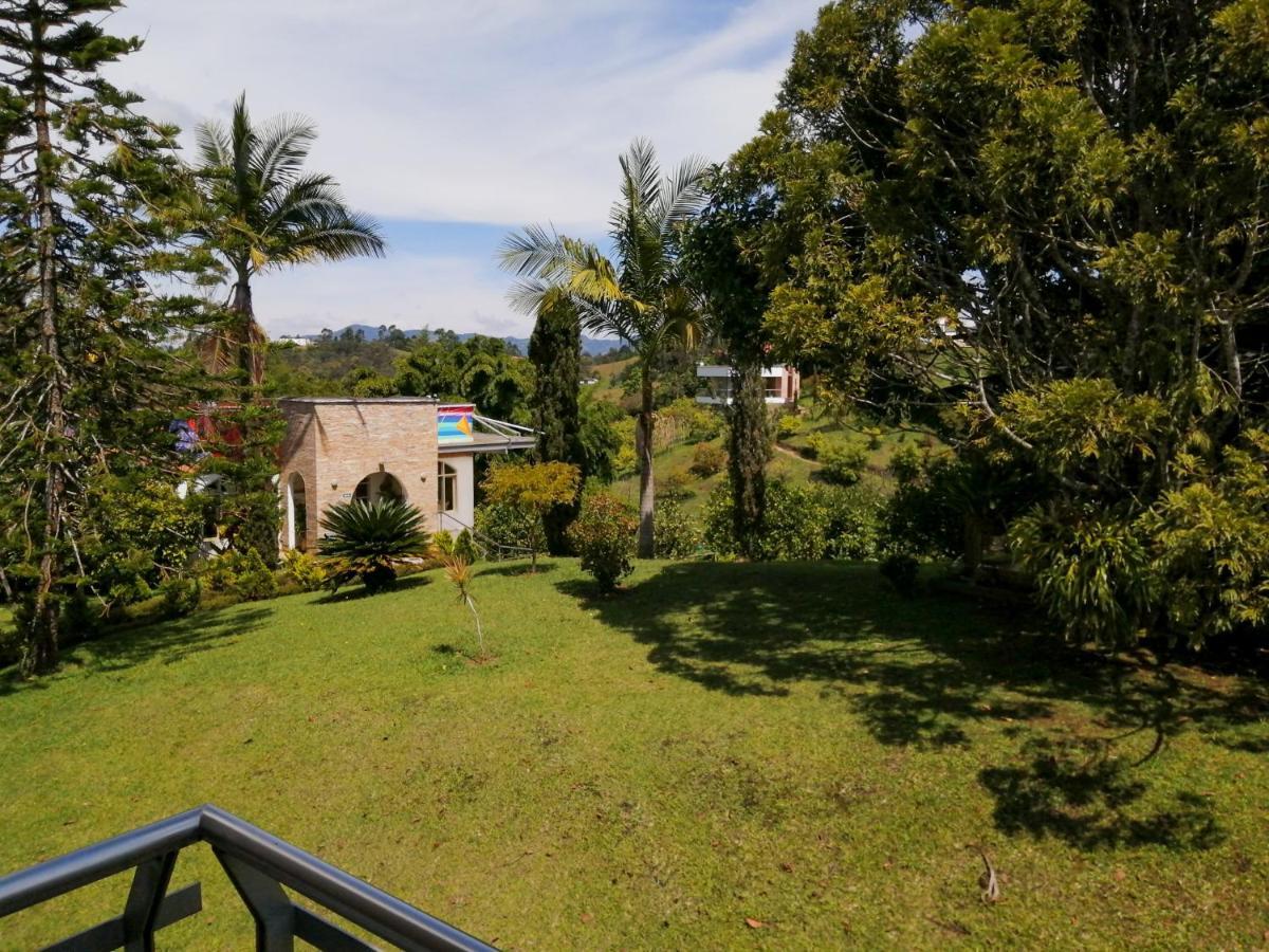 Hotel Hevilat Paraiso De Oriente Rionegro Eksteriør bilde