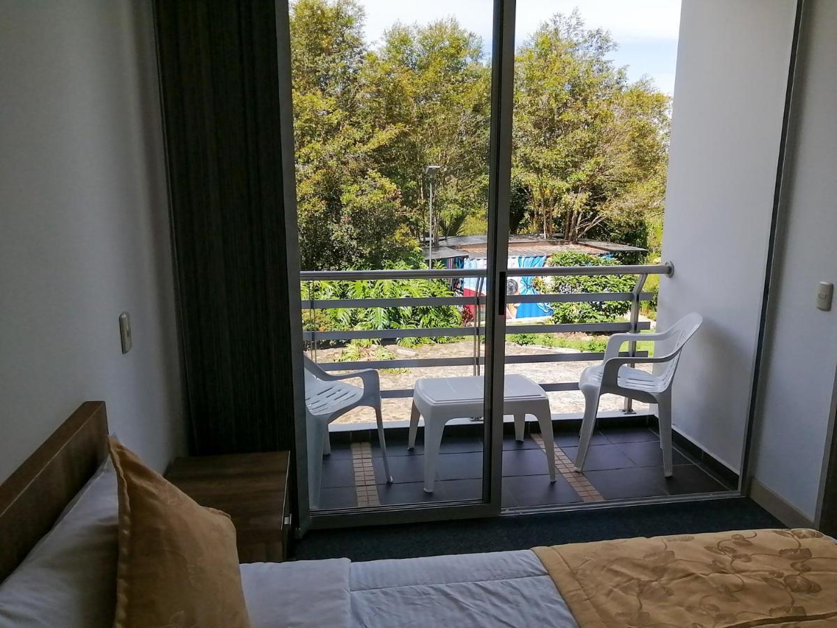 Hotel Hevilat Paraiso De Oriente Rionegro Eksteriør bilde